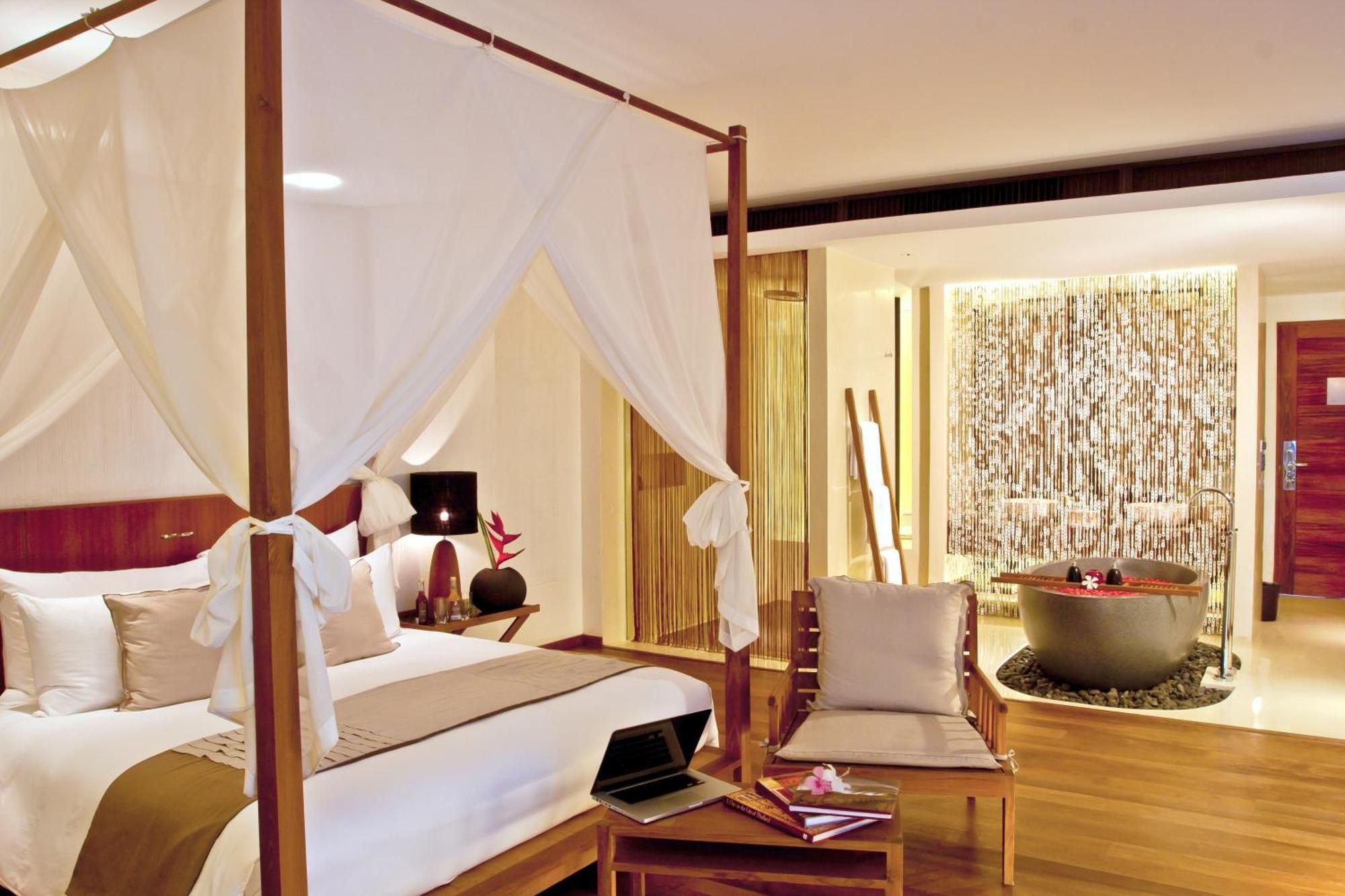 Hansar Samui Resort & Spa - Sha Extra Plus Bophut Exterior foto A bedroom at the resort