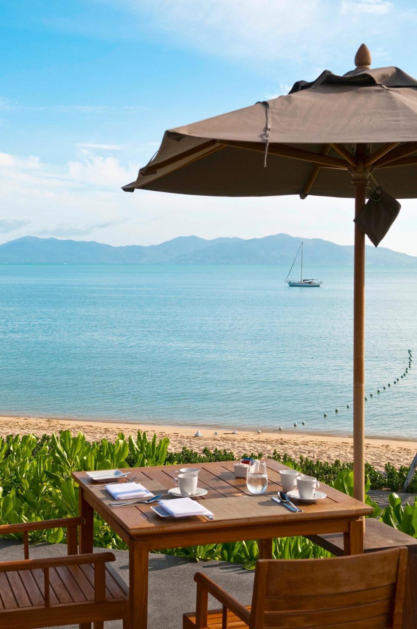 Hansar Samui Resort & Spa - Sha Extra Plus Bophut Exterior foto View of the Gulf of Thailand from the beach at the Royal Paradise Hotel & Spa