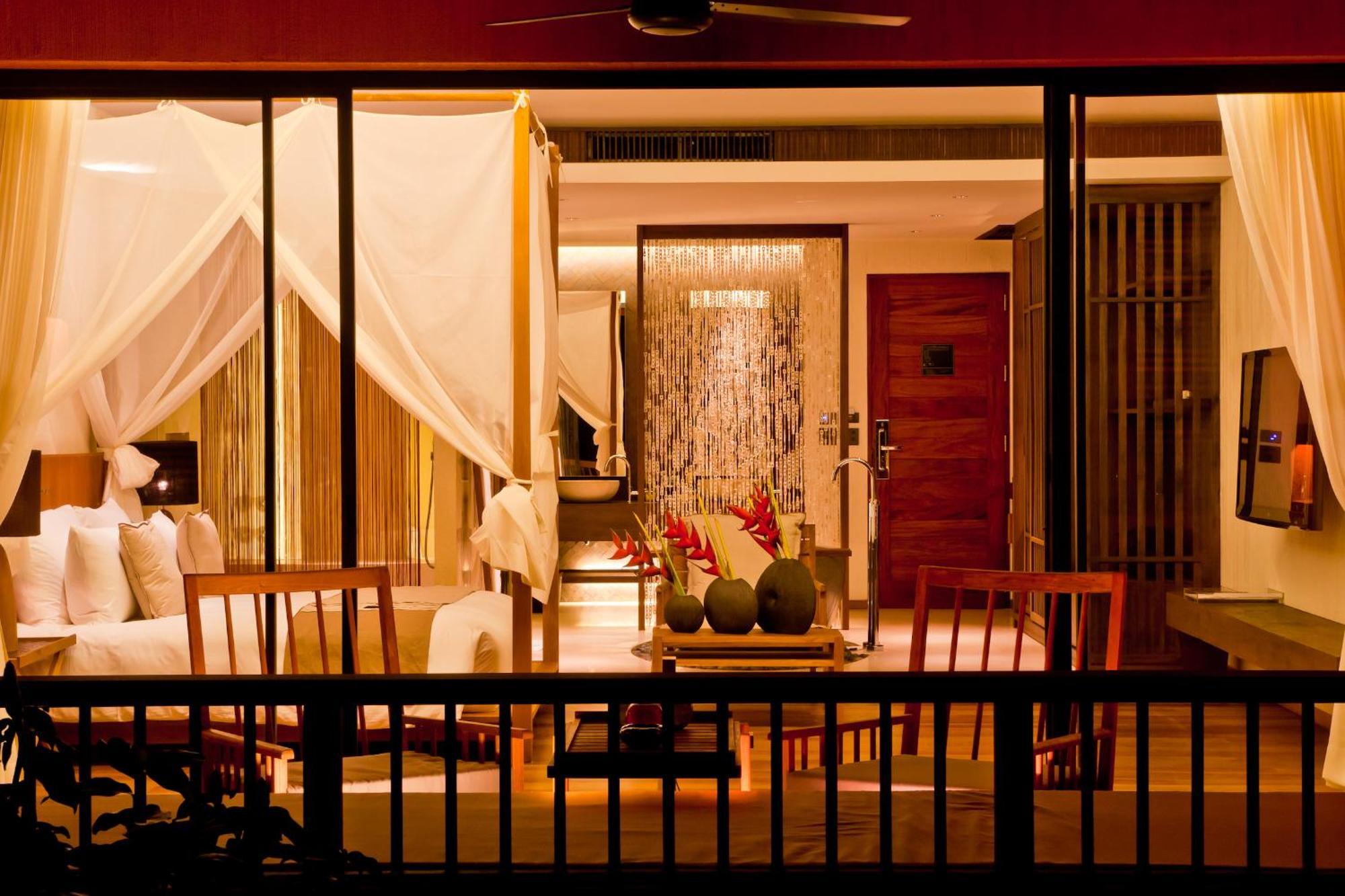 Hansar Samui Resort & Spa - Sha Extra Plus Bophut Exterior foto A suite at the resort